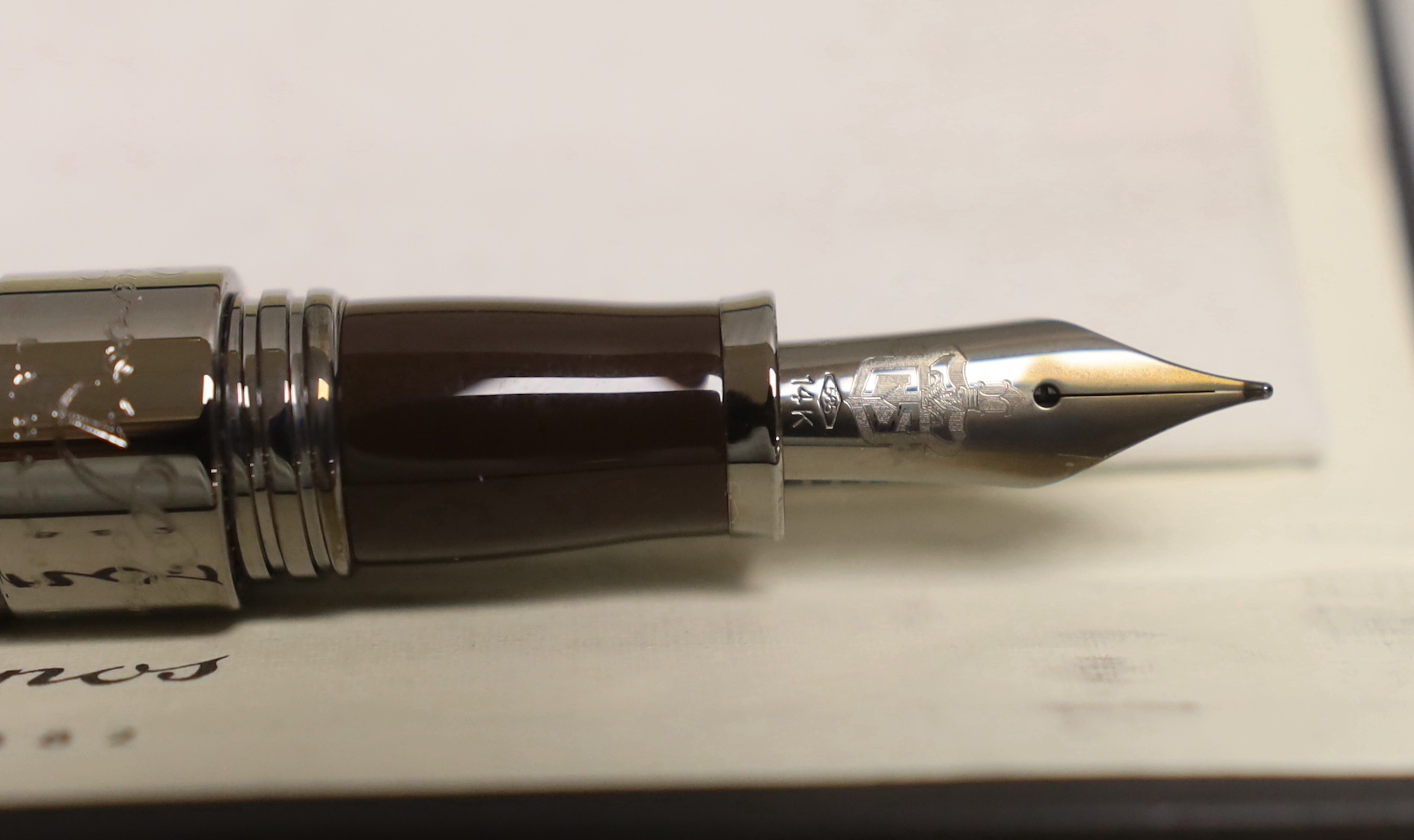 A Cuervo y Sobrinas fountain pen